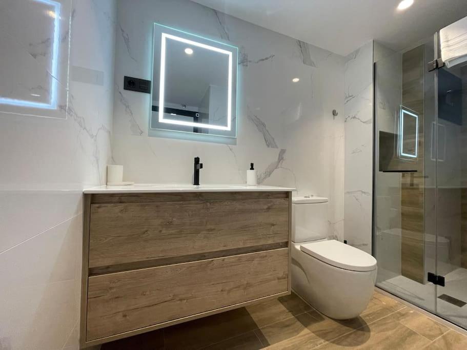 Mk77 Serranos Apartment Leon